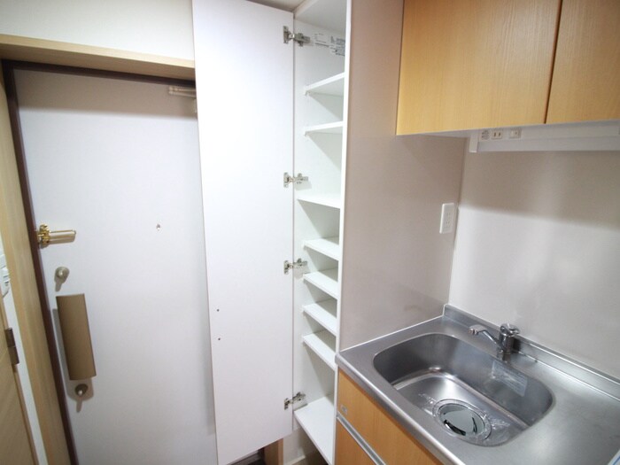 物件内観写真10　(靴箱)