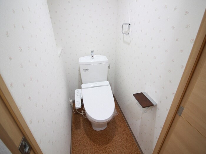 物件内観写真13　(トイレ)