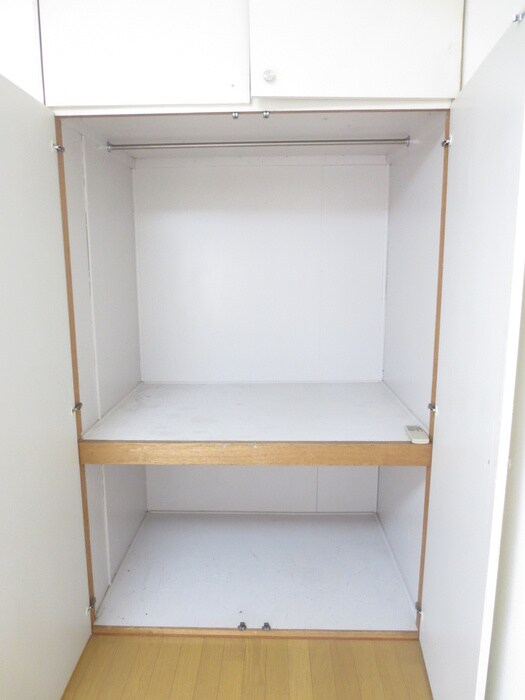 物件内観写真10　(収納)