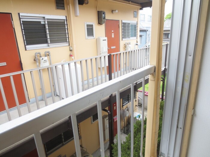 物件内観写真13　(室内からの展望)