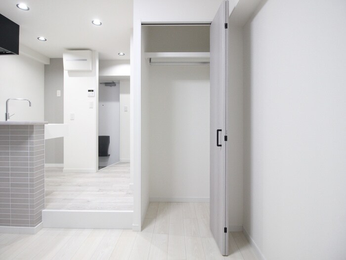 物件内観写真16　(収納)