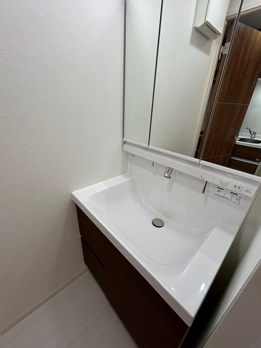 物件内観写真10　(洗面)