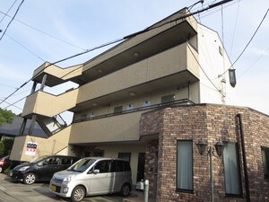 ラペッシュ外観写真
