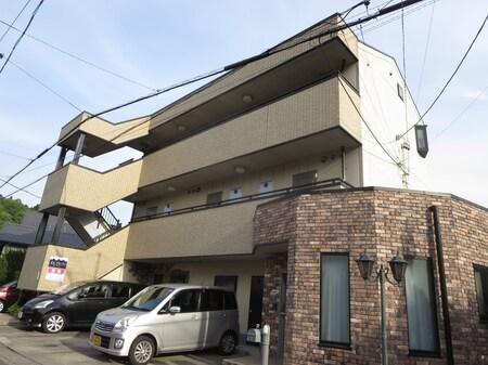 ラペッシュ外観写真