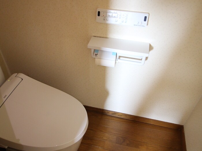 物件内観写真11　(トイレ)