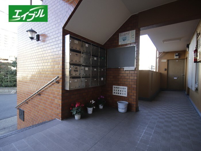 物件外観写真3　(建物設備)