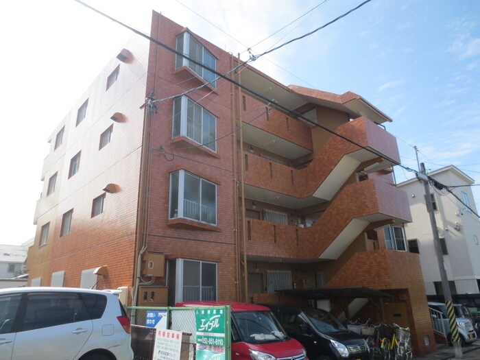 物件外観写真6　(駐車場)