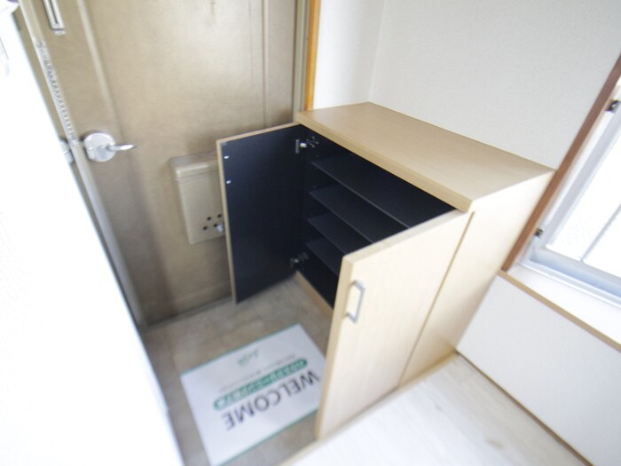 物件内観写真17　(靴箱)