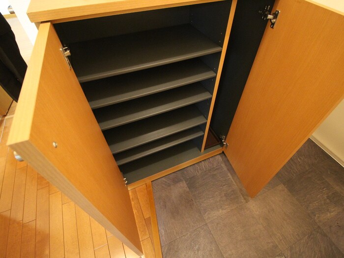 物件内観写真14　(靴箱)