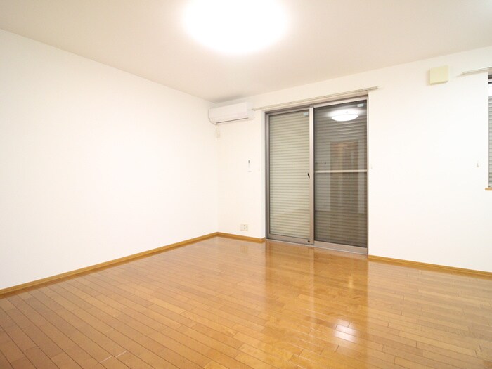 物件内観写真17　(居室)