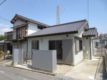鴨田本町貸家外観写真