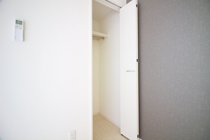 物件内観写真10　(収納)