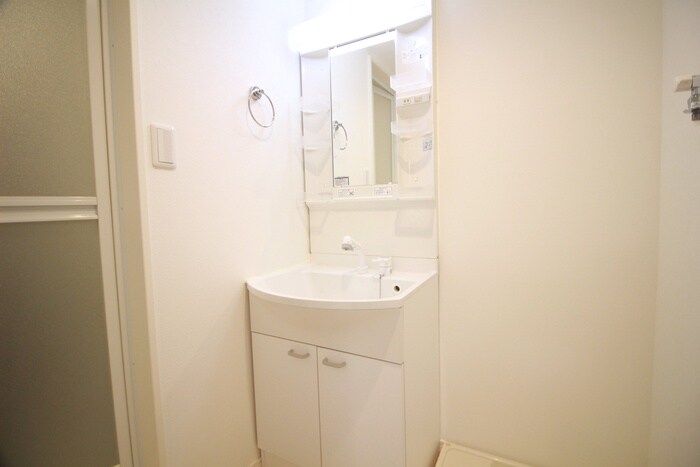 物件内観写真13　(洗面)