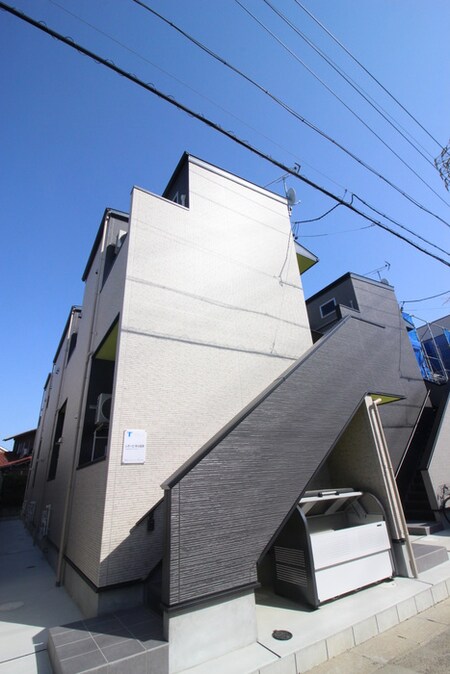 レガーロ中小田井外観写真