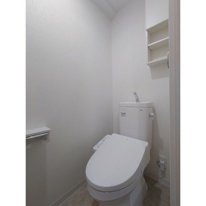 物件内観写真10　(トイレ)