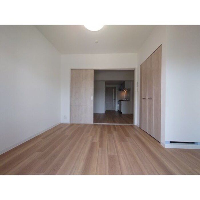 物件内観写真12　(居室)