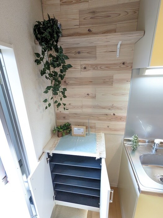 物件内観写真7　(靴箱)