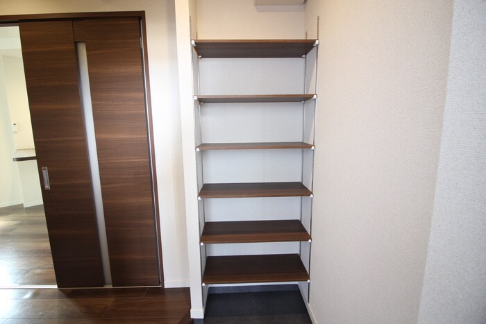 物件内観写真18　(靴箱)