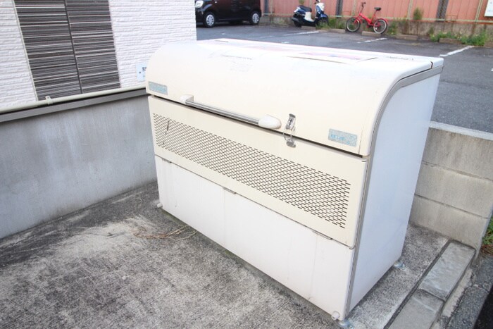 物件外観写真4　(建物設備)