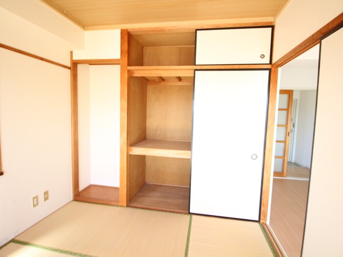 物件内観写真11　(内観写真)