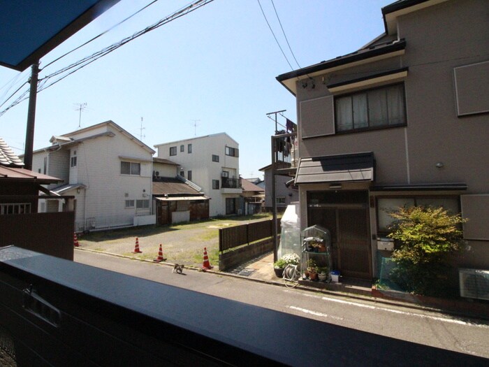 物件内観写真15　(室内からの展望)