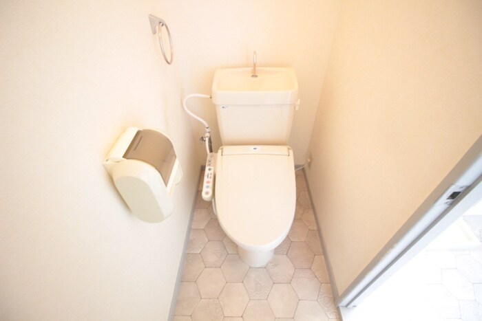 物件内観写真11　(トイレ)