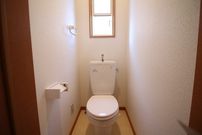物件内観写真13　(トイレ)