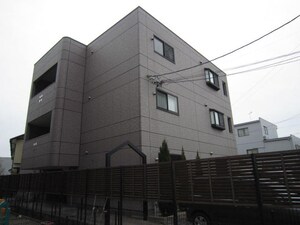 スパイクナ－ド外観写真