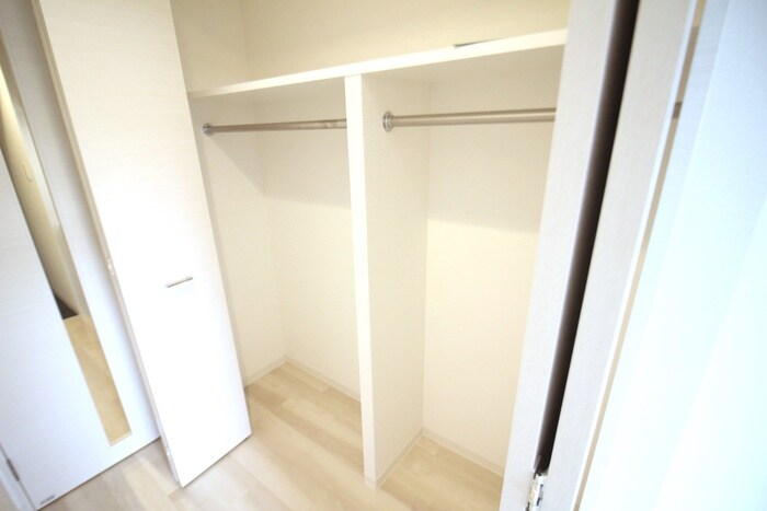物件内観写真11　(収納)