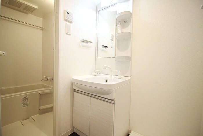 物件内観写真16　(洗面)