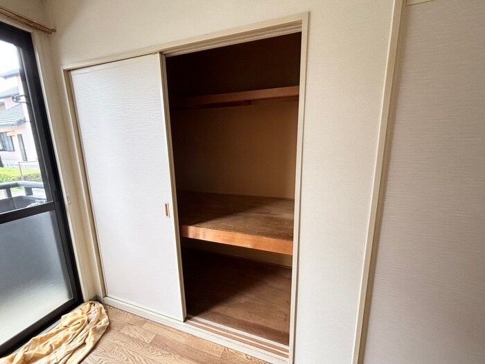 物件内観写真13　(収納)