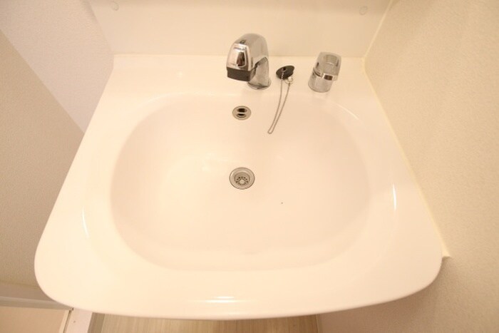 物件内観写真11　(洗面)