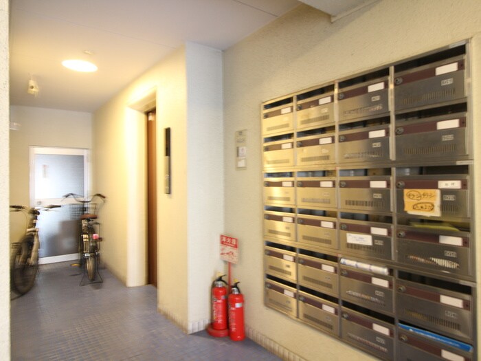 物件外観写真4　(建物設備)