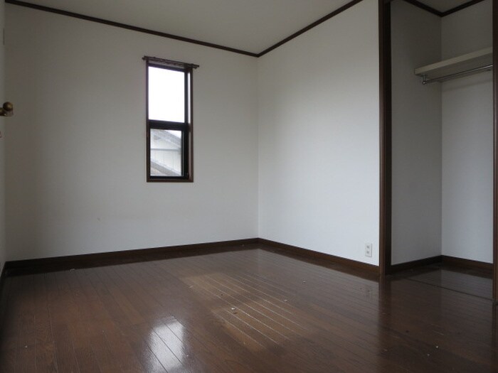 物件内観写真10　(居室)