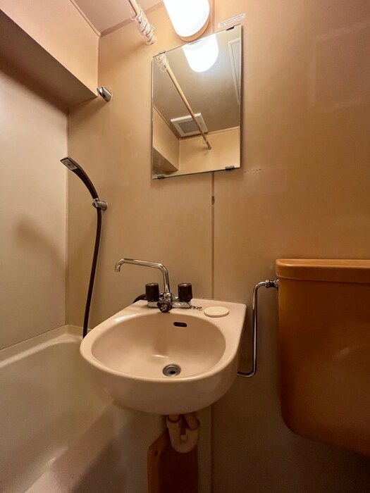 物件内観写真15　(洗面)