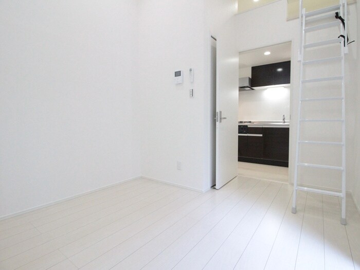 物件内観写真8　(居室)