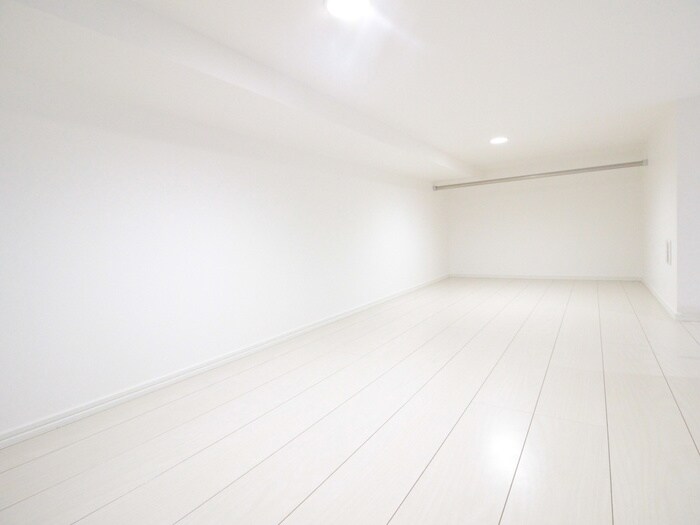 物件内観写真9　(ロフト)