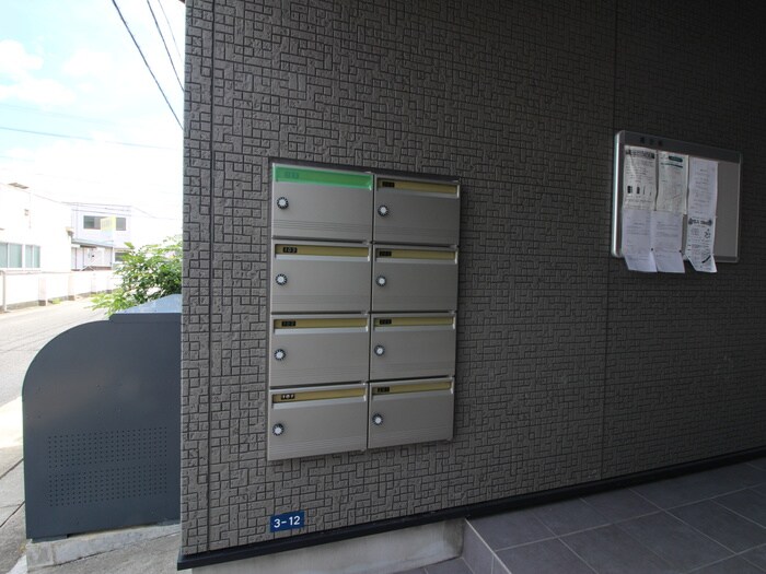 物件外観写真4　(外観写真)