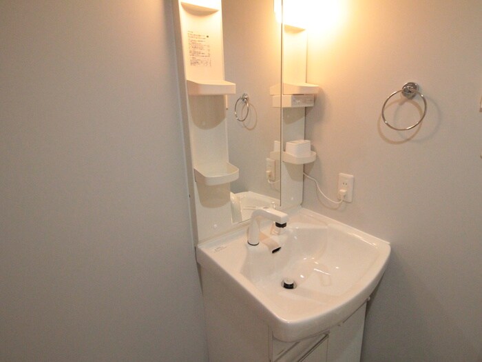 物件内観写真13　(洗面)