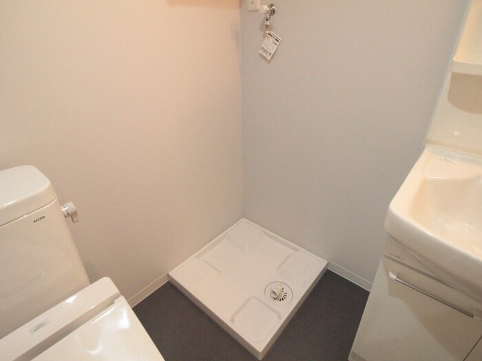 物件内観写真19　(洗濯機置場)