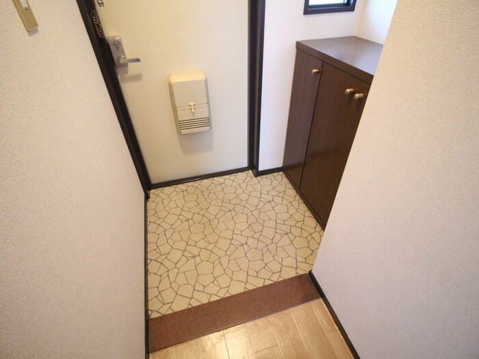 物件内観写真20　(玄関)