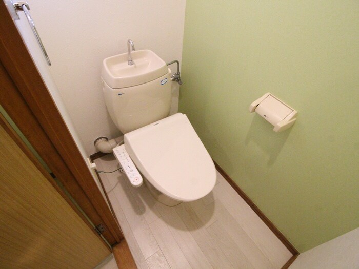 物件内観写真13　(トイレ)