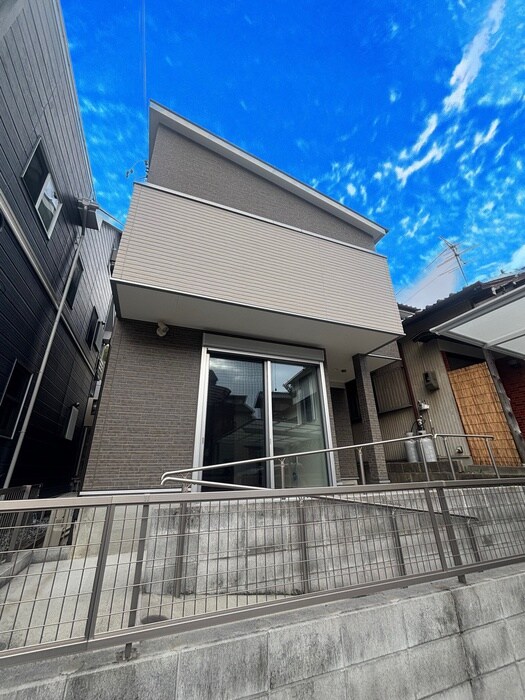 物件外観写真4　(外観写真)