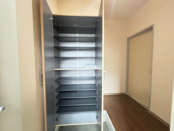 物件内観写真19　(靴箱)