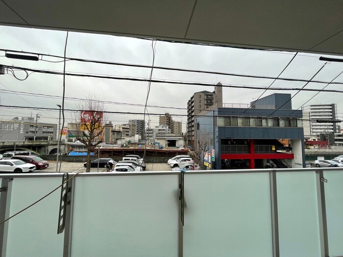 物件内観写真17　(室内からの展望)