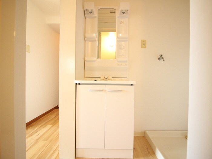 物件内観写真15　(洗面)