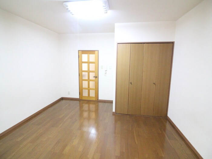 物件内観写真18　(居室)