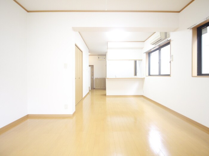 物件内観写真12　(居室)