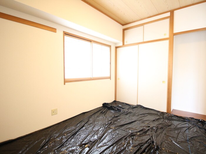 物件内観写真10　(居室)