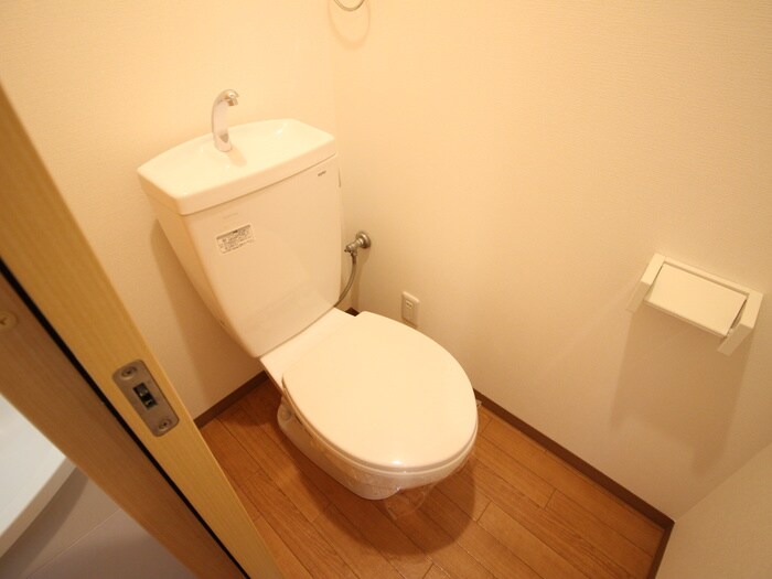 物件内観写真14　(トイレ)